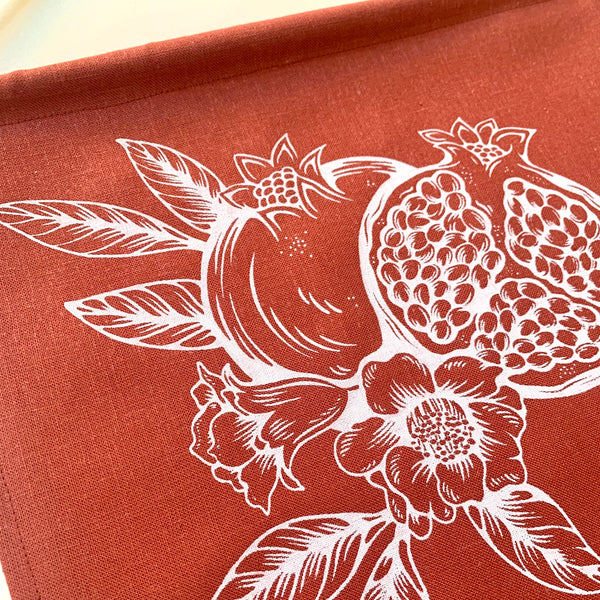 POMEGRANATE BANNER • RUST