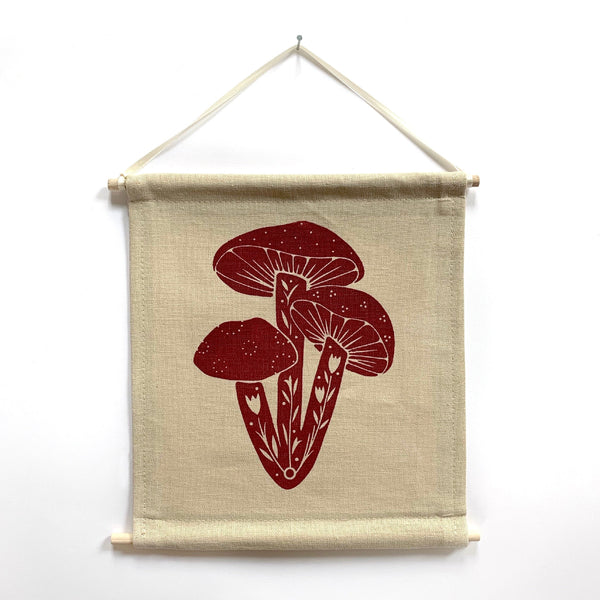MUSHROOM BANNER • NATURAL