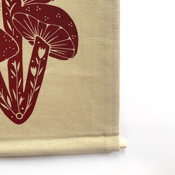 MUSHROOM BANNER • NATURAL