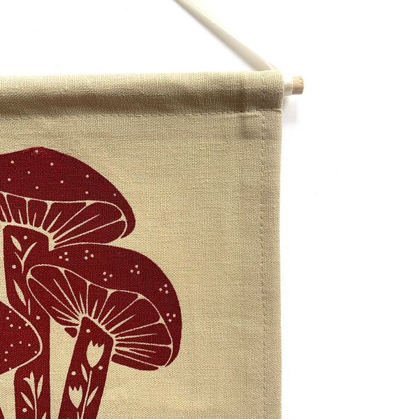MUSHROOM BANNER • NATURAL