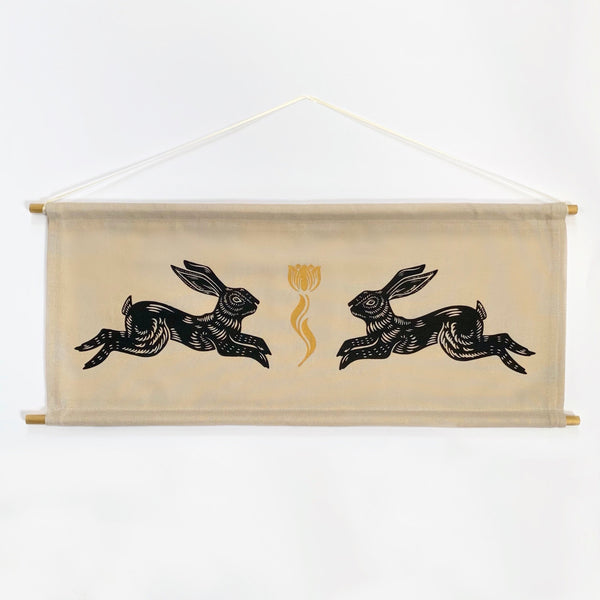 RABBIT BANNER • NATURAL