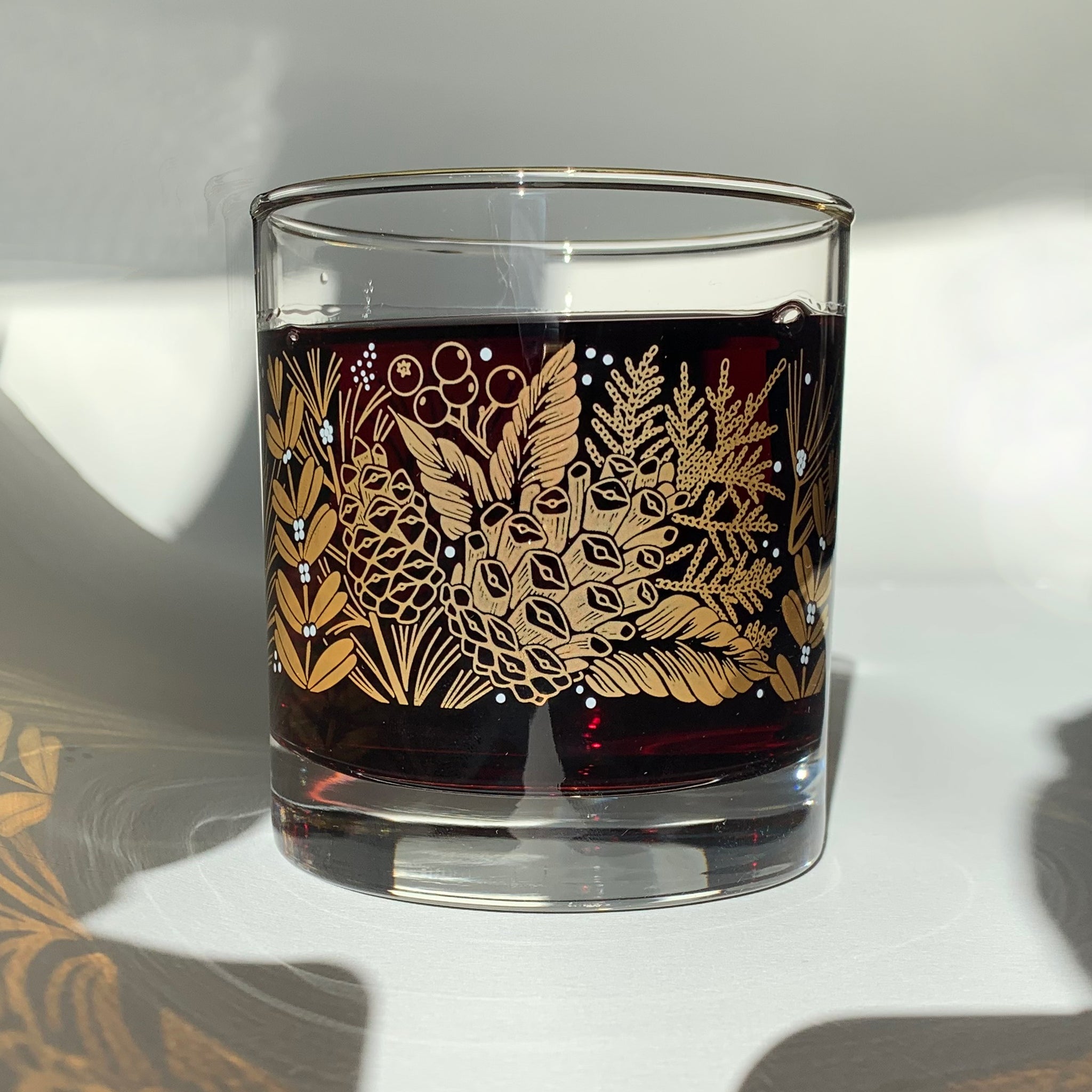 WINTER FOLIAGE ROCKS GLASSES